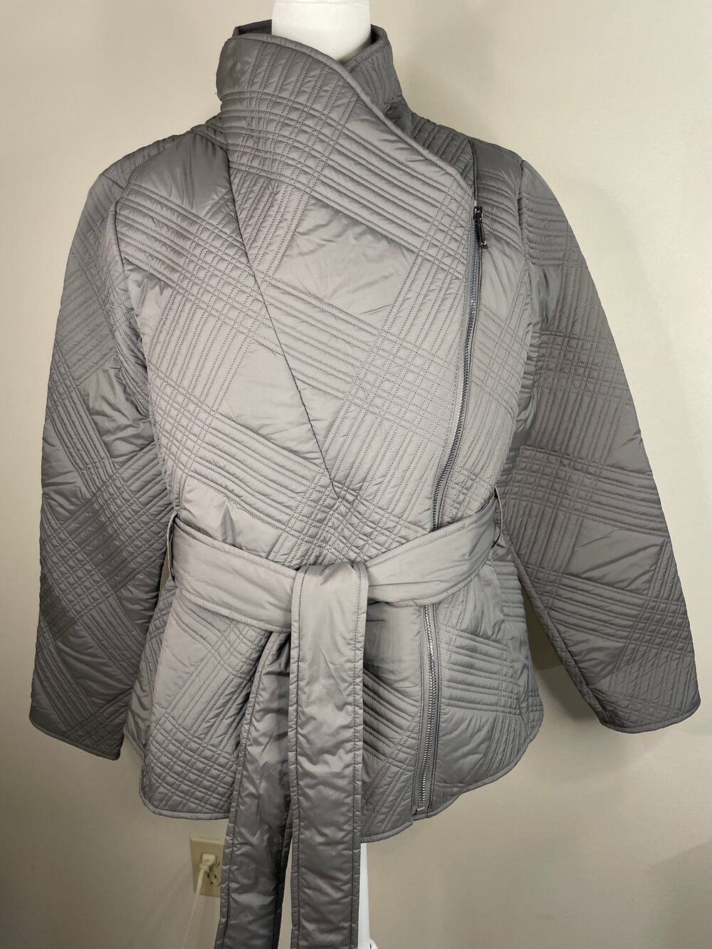 Bernardo Women's Quilted Puffer Jacket - Pewter - Size L
